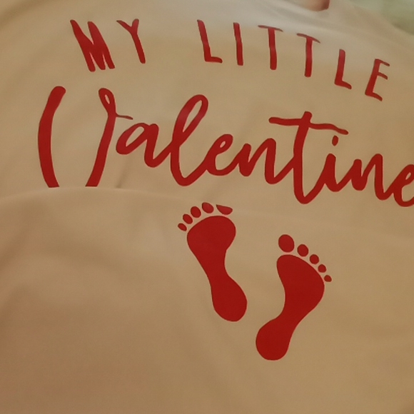 Maternity Valentine Shirt - Picture 1 of 4